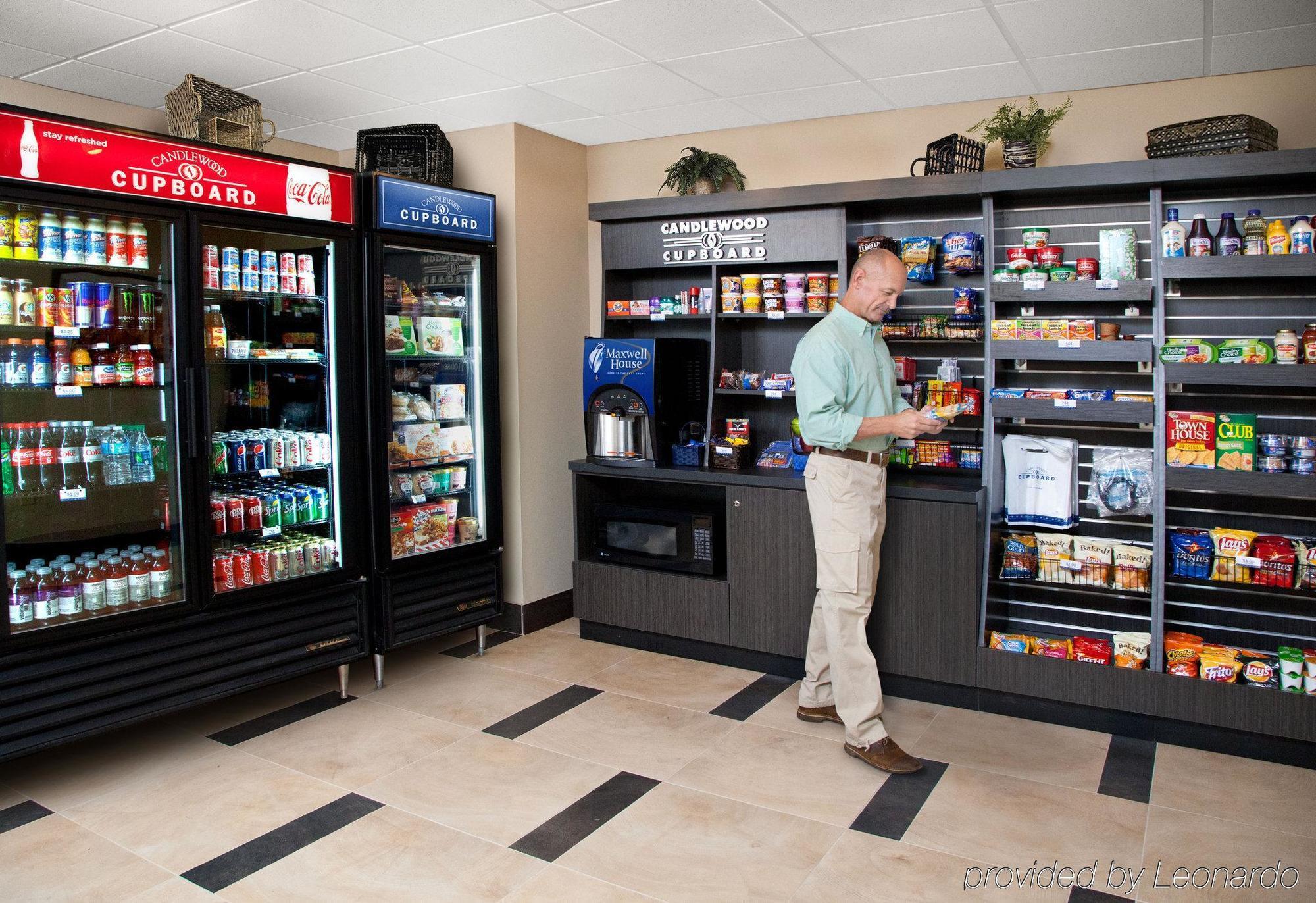 Sonesta Simply Suites Oklahoma City Airport エクステリア 写真