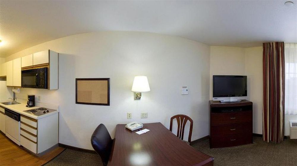 Sonesta Simply Suites Oklahoma City Airport エクステリア 写真